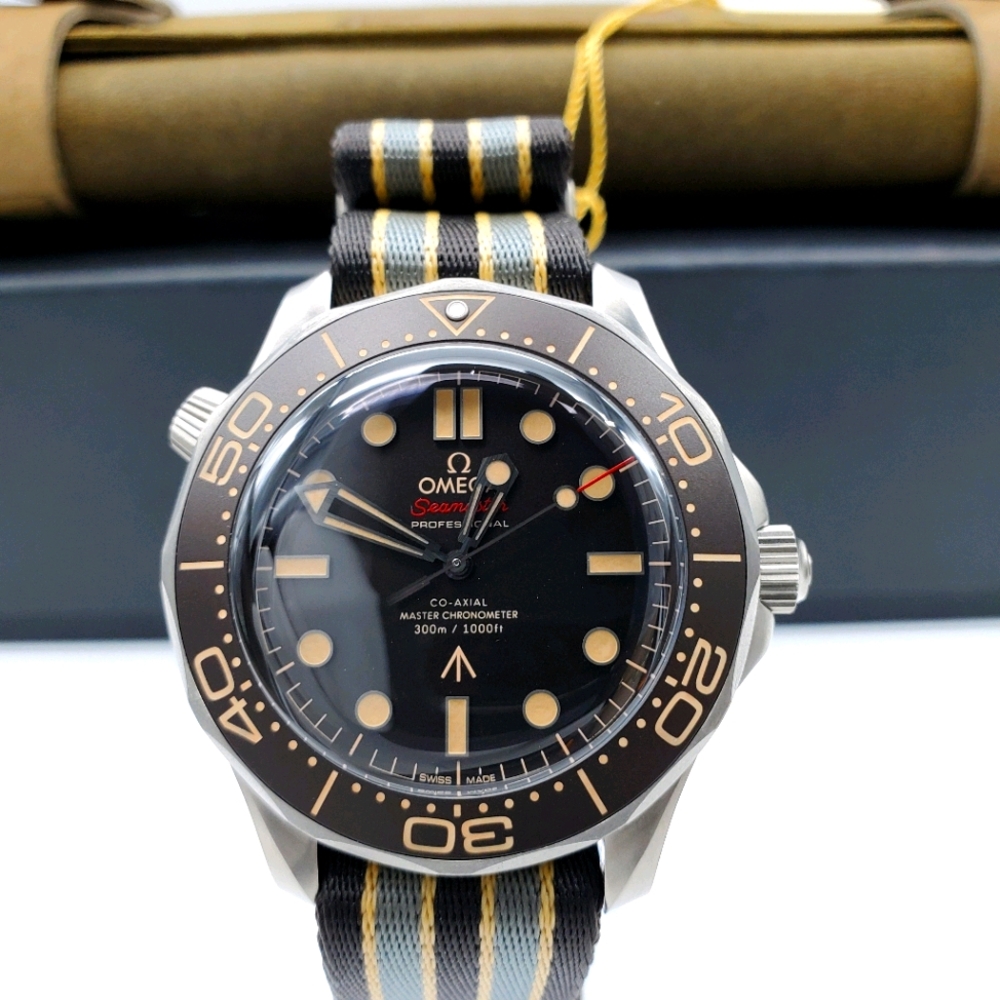 OMEGA Seamaster 007  210.92.42.20.01.001